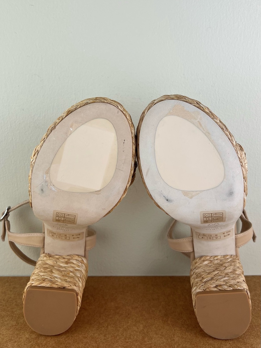 NEW STUART WEITZMAN RAFFIA PLATFORM SANDALS - Picture 12 of 12